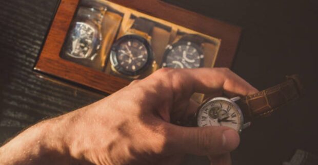 how-to-choose-the-right-watch-winder-for-your-collection
