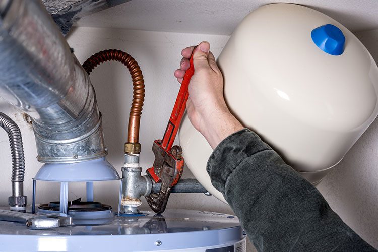 should-you-choose-water-heater-repair-or-replacement?